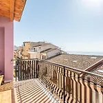 아파트 Guesthost - Fay House Sweet Seaview With Solarium! 지아르디니낙소스