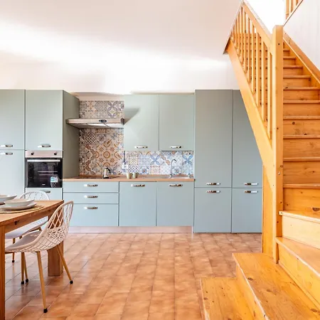 Apartment Guesthost - Fay House Sweet Seaview With Solarium! Giardini Naxos