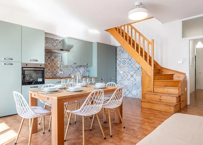 Guesthost - Fay House Sweet Seaview With Solarium! * ジャルディーニ・ナクソス