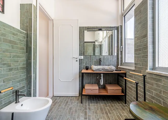 アパート Guesthost - Fay House Sweet Seaview With Solarium! *